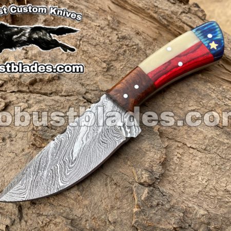 Custom Made Damascus Steel Cowboy and Skinner knife....