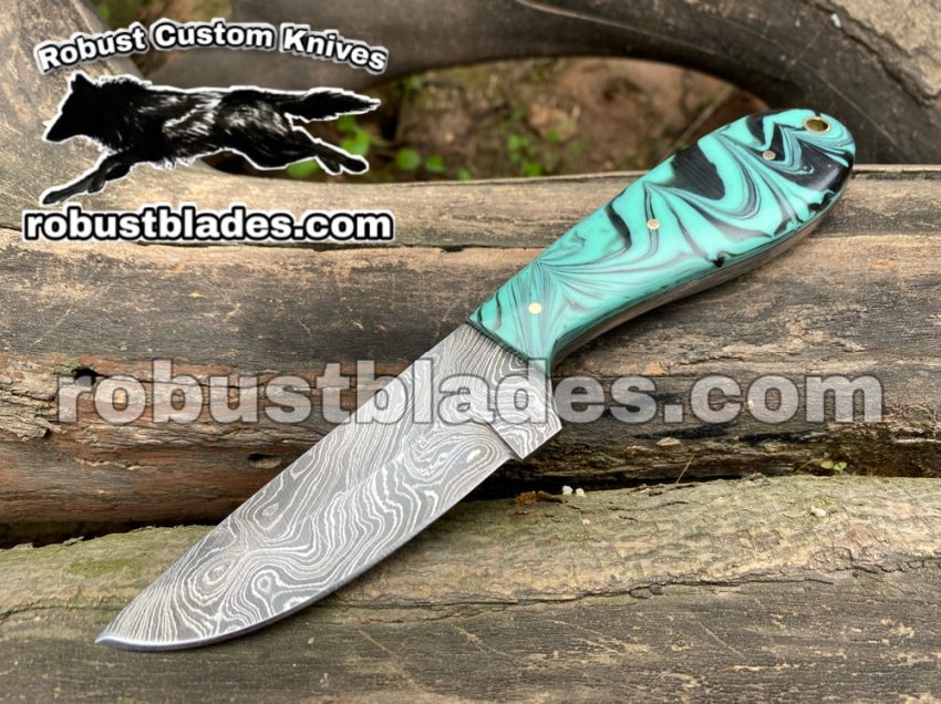 Custom Made Damascus Steel Cowboy and Skinner knife...