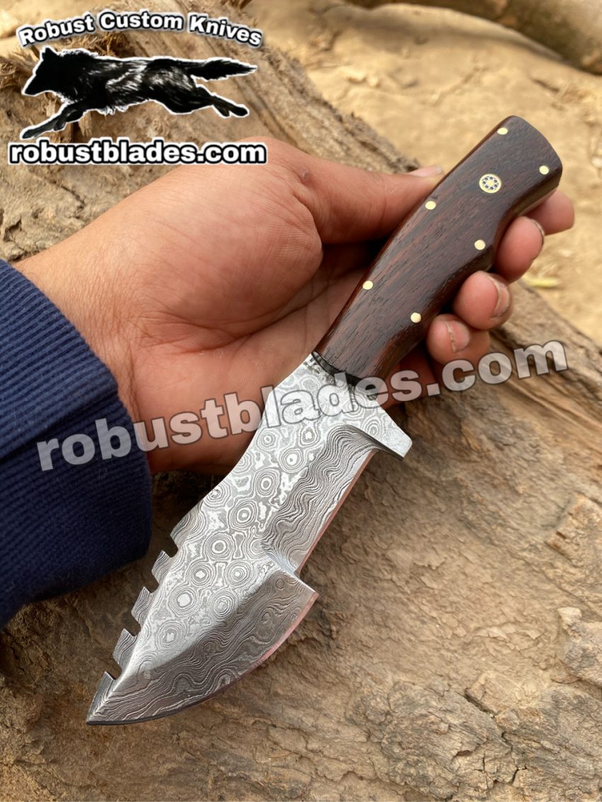 Custom Made Damascus Steel Tracker knife...