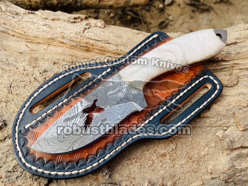 Damascus Steel Peacock knife…