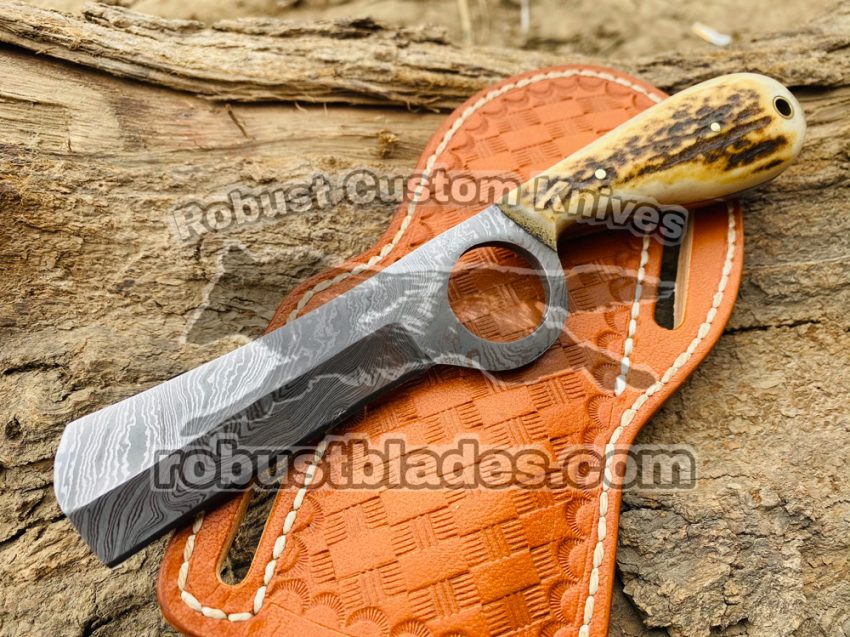 Custom Made Damascus Steel Pistol Cutter knife…