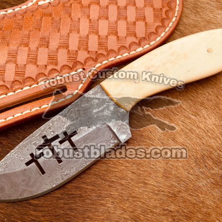 Custom Made Damascus Steel Cowboy knife…