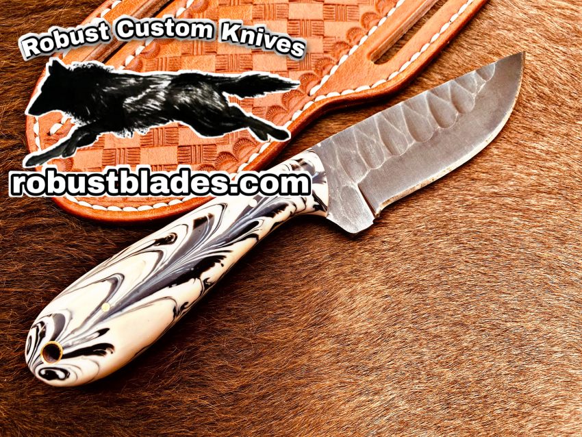 Black Smith Made Of Cowboy And Skinner Knife With Damascus Steel…