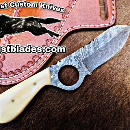 Custom made Of Damascus Steel Full Tang Blade Pistol Cutter Knife…