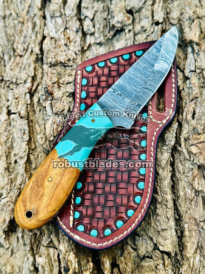 Black Smith Made Of Damascus Steel Handmade Cowboy Knife…