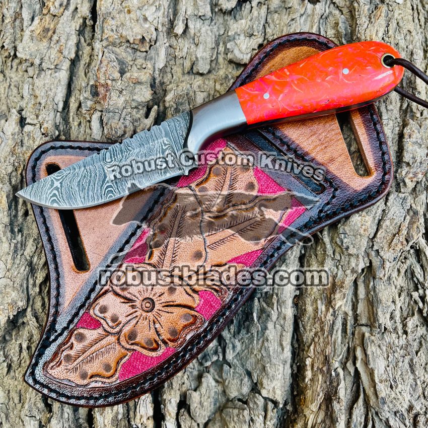 Black Smith Made Of Damascus Steel Handmade Cowboy Knife…