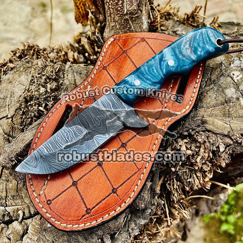 Black Smith Made Of Damascus Steel Handmade Cowboy Knife…