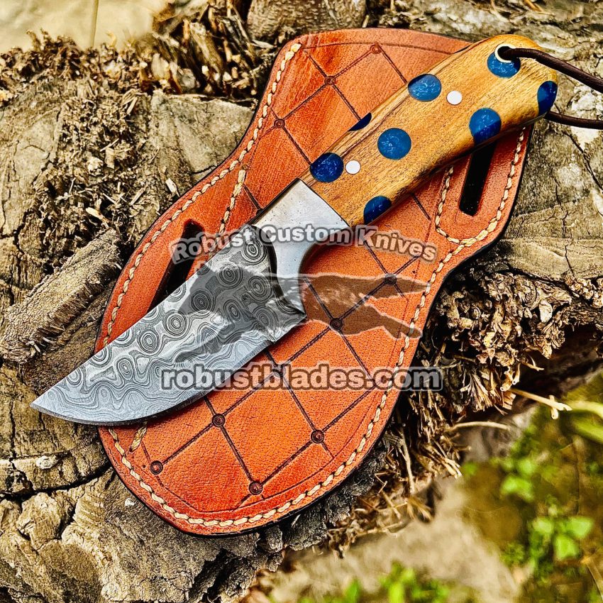 Black Smith Made Of Damascus Steel Handmade Cowboy Knife…